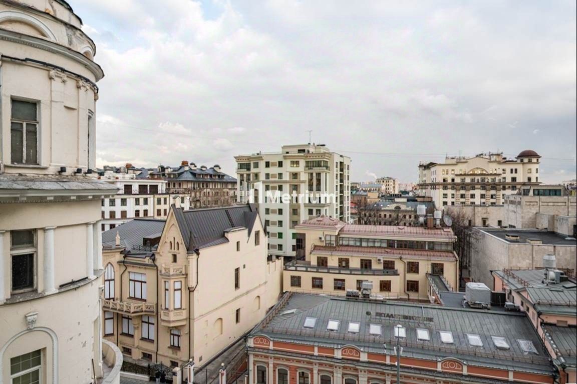 Продажа 4-комн квартиры на вторичном рынке Полянка Б. ул,  д. 44