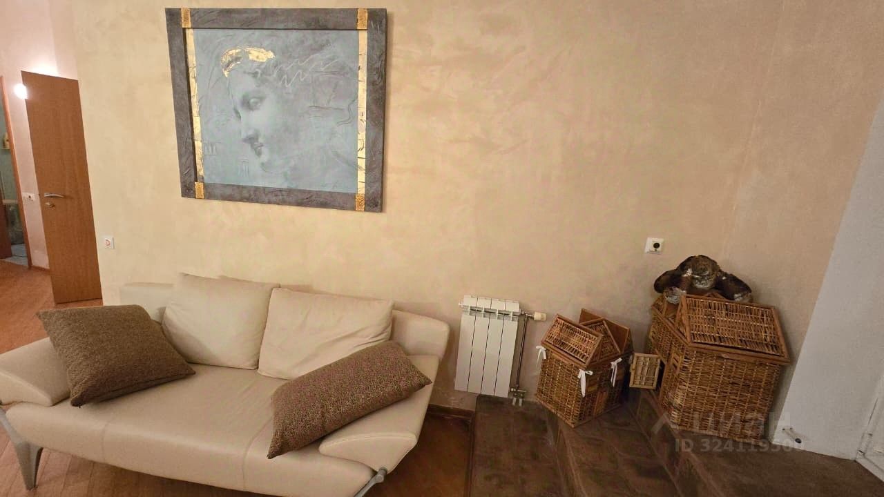 Продажа 2-комн квартиры на вторичном рынке улица Островитянова, 4