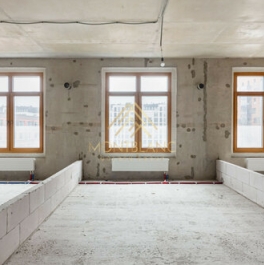 Продажа 2-комн квартиры на вторичном рынке Петровский пр-кт,  д. 11 к2