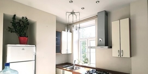 2-комн квартира Кисловский Ср. пер,  д. 7/10