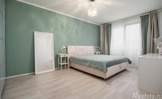 Продажа 2-комн квартиры на вторичном рынке улица Дыбенко,  д. 4 к2