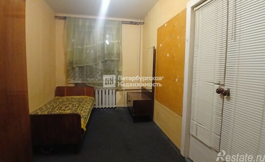 Продажа 2-комн квартиры на вторичном рынке Московский пр-кт,  д. 199