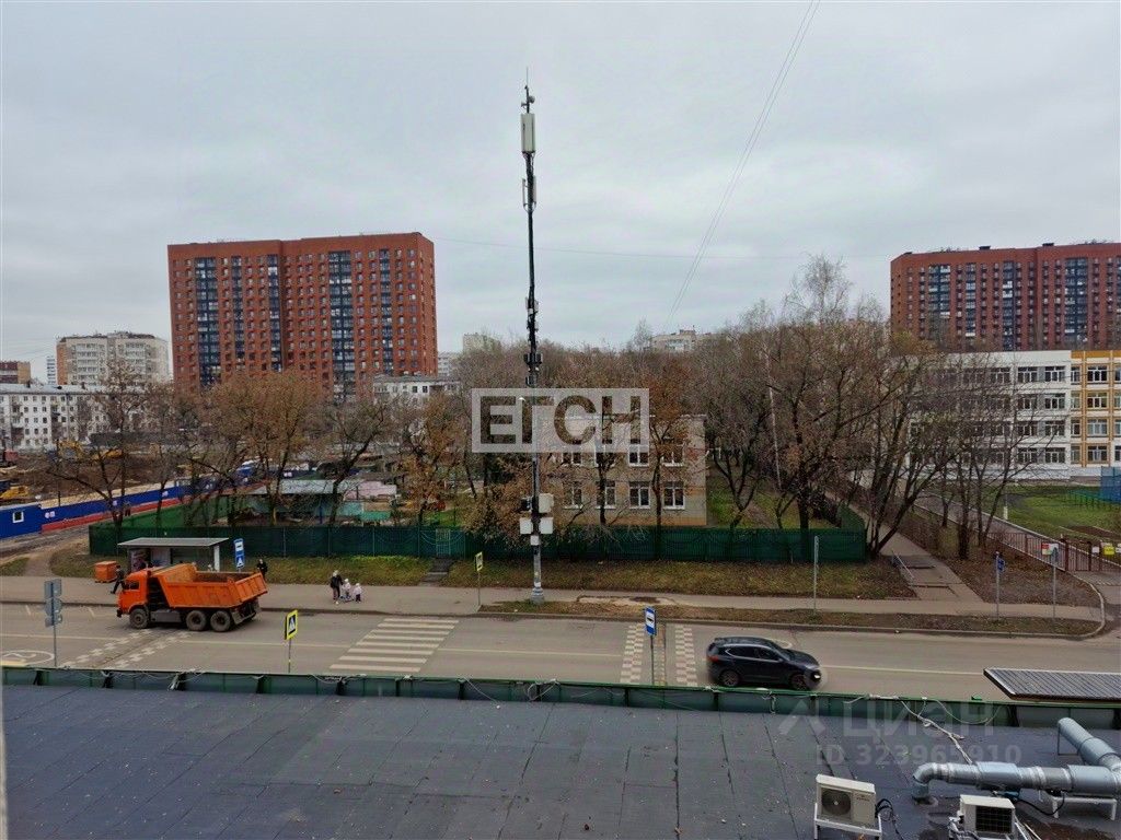 Продажа 2-комн квартиры на вторичном рынке улица Плющева, 14