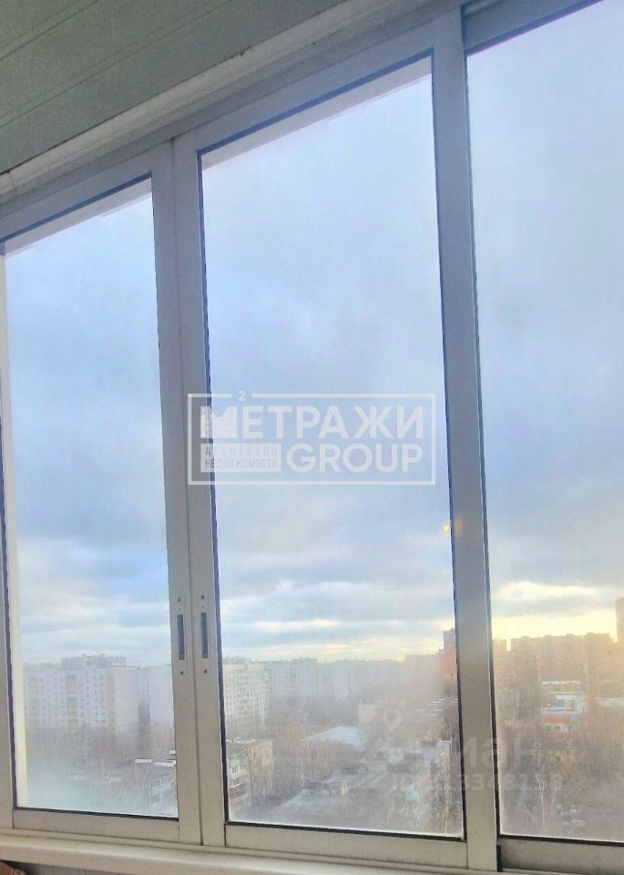 Продажа 2-комн квартиры на вторичном рынке Королев, улица Исаева, 4