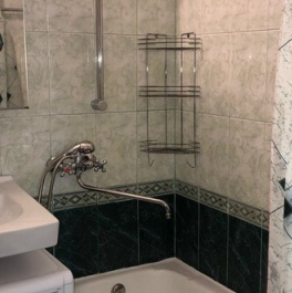 Продажа 1-комн квартиры на вторичном рынке ул Николая Старостина,  д. 11