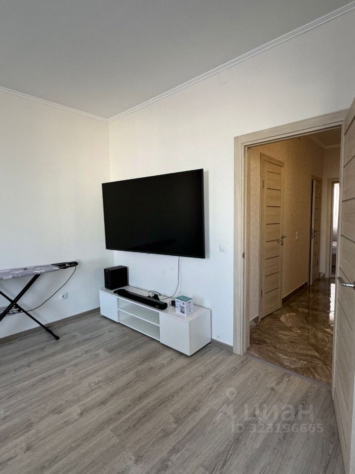 Продажа 3-комн квартиры на вторичном рынке с. Павловская Слобода, улица Садовая, 15