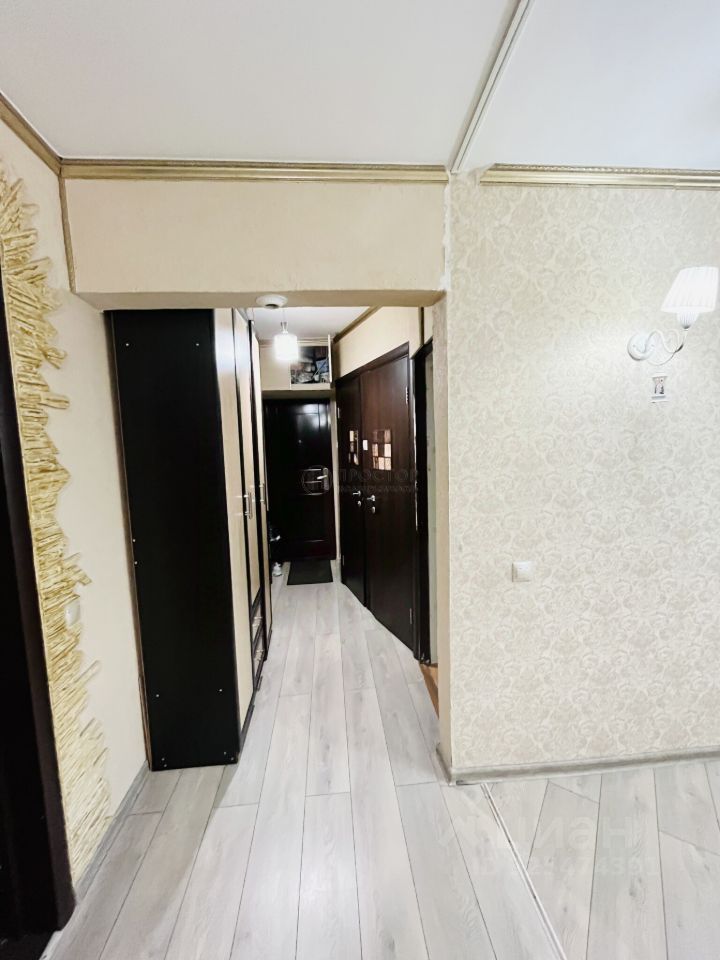 Продажа 4-комн квартиры на вторичном рынке Измайлово пгт, площадь Центральная, 3