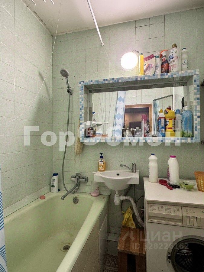 Продажа 2-комн квартиры на вторичном рынке проезд Кирова, 4