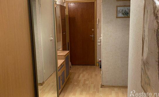 Продажа 2-комн квартиры на вторичном рынке ул Буренина,  д. 6