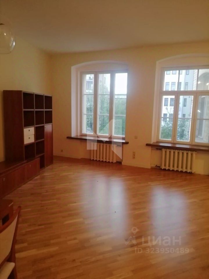 Продажа 4-комн квартиры на вторичном рынке Малый Козихинский переулок, 16/3
