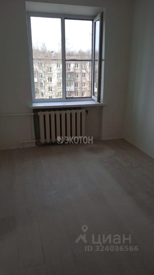 Продажа 2-комн квартиры на вторичном рынке Петергоф, Озерковая улица, 55к2