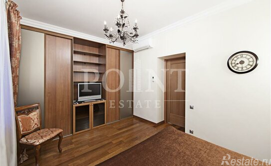 Аренда 3-комн квартиры на вторичном рынке переулок Сивцев Вражек,  д. 20