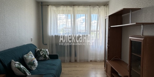 3-комн квартира Стойкости ул. ,  д. 29