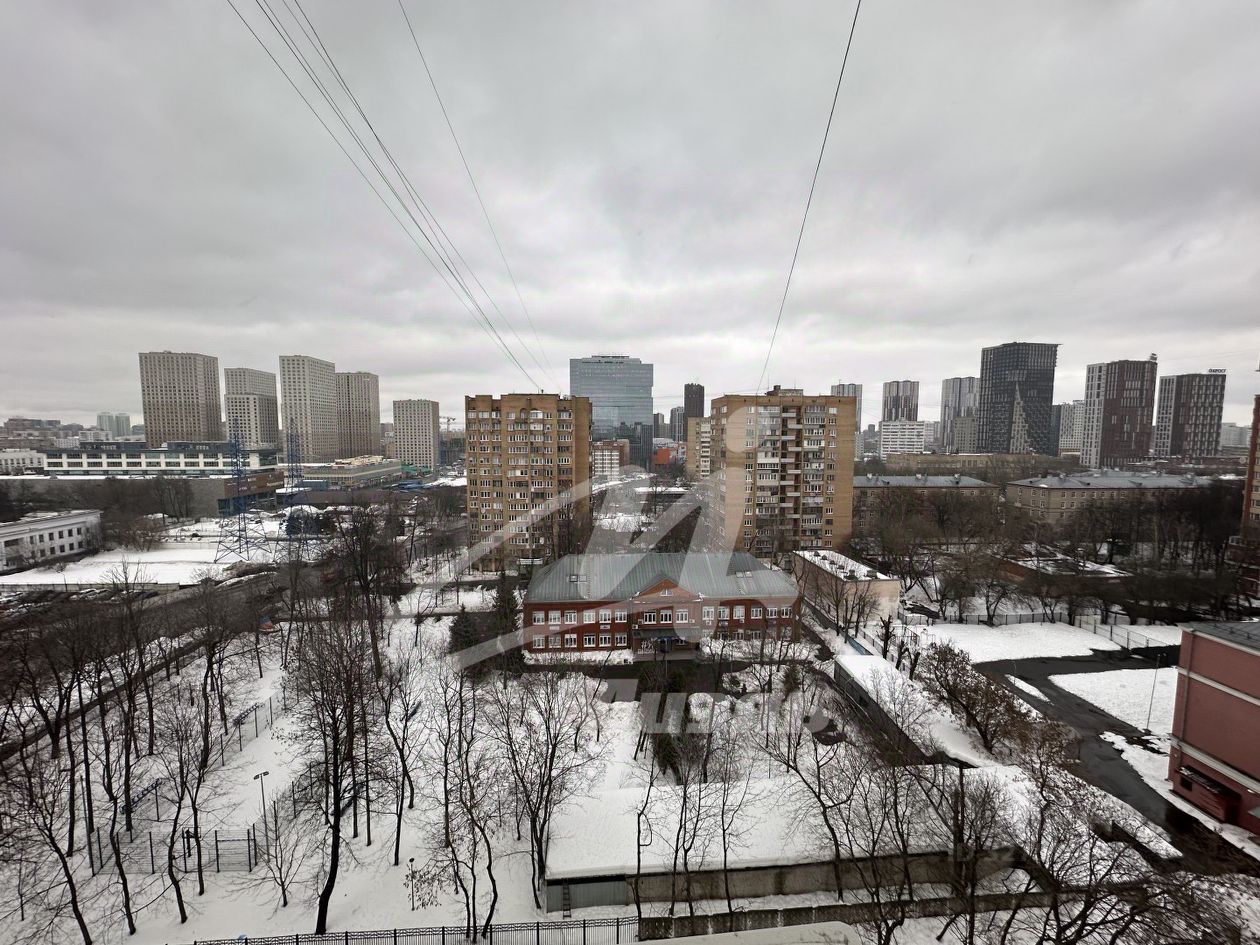 Продажа 2-комн квартиры на вторичном рынке Ленинградское шоссе, 56