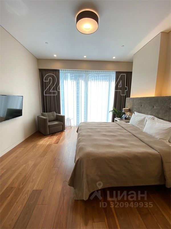 Аренда 2-комн квартиры на вторичном рынке 1-й Красногвардейский проезд, 21с2