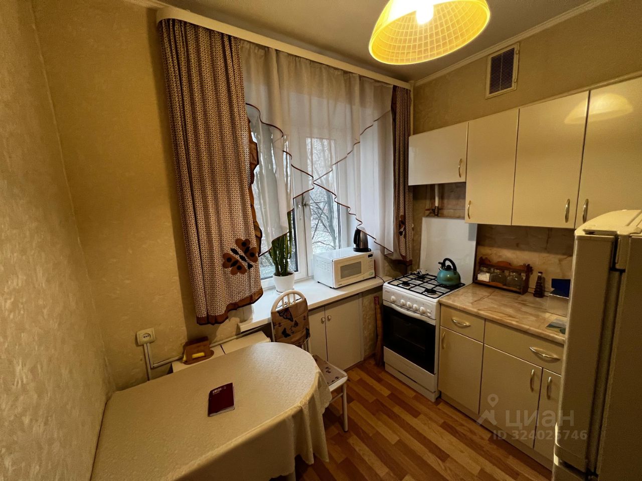 Продажа 1-комн квартиры на вторичном рынке улица Маршала Неделина, 8