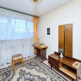 Продажа 3-комн квартиры на вторичном рынке Стойкости ул,  д. 18,  к. 1