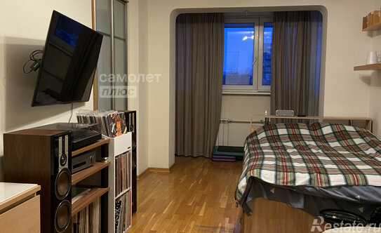 Продажа 1-комн квартиры на вторичном рынке ул Пырьева,  д. 11-А