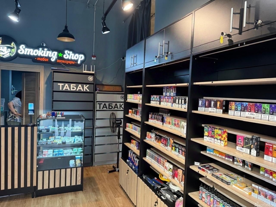 Продажа торгового помещения Бухарестская М. ул,  д. 12 с1