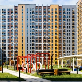 Продажа 2-комн квартиры на вторичном рынке пр-кт Куприна,  д. 32,  к. 1