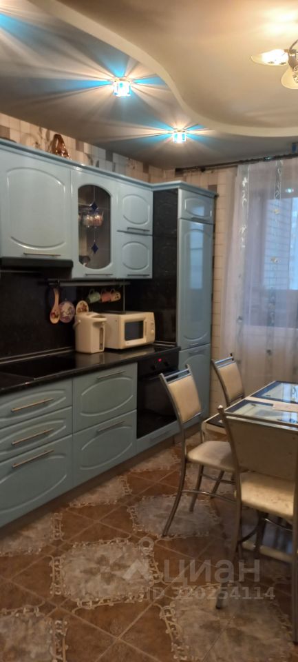 Аренда 2-комн квартиры на вторичном рынке Рублевское шоссе, 97К2