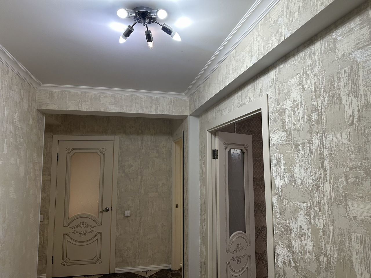 Продажа 3-комн квартиры на вторичном рынке Сходня мкр, Железнодорожная улица, 33к2