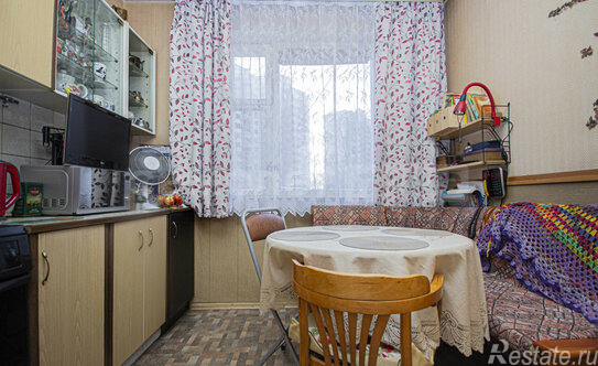 Продажа 2-комн квартиры на вторичном рынке Боровское ш,  д. 44,  к. 1