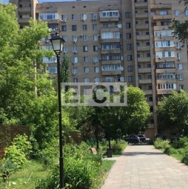 Продажа 3-комн квартиры на вторичном рынке Краснопролетарская улица,  д. 9