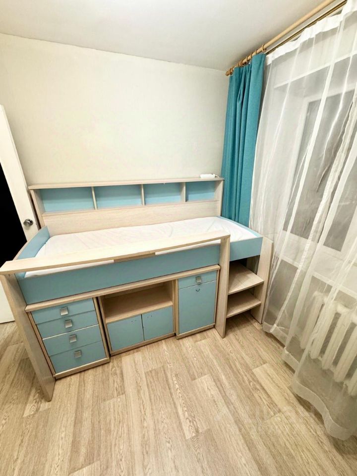 Аренда 2-комн квартиры на вторичном рынке улица Чекистов, 38