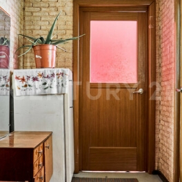 Продажа 2-комн квартиры на вторичном рынке Предпортовый 5-й проезд,  д. 4,  к. 1