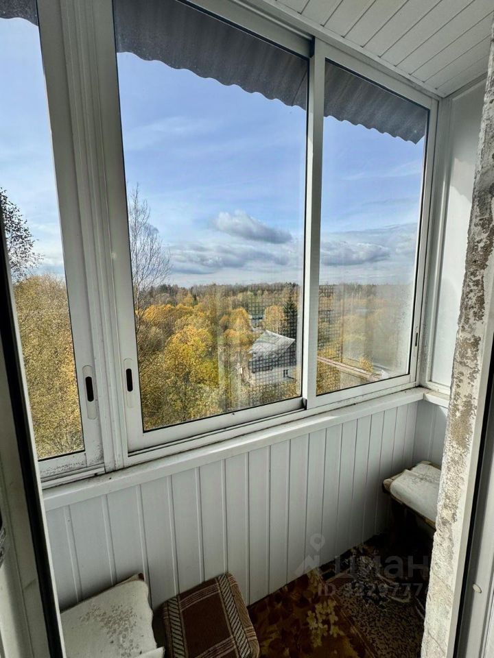 Продажа 2-комн квартиры на вторичном рынке № 411 Захарово городок, с. Захарово,  д. 126