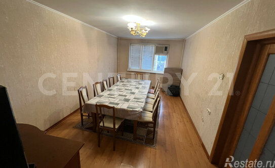 Продажа 4-комн квартиры на вторичном рынке ул Митинская,  д. 40,  к. 1