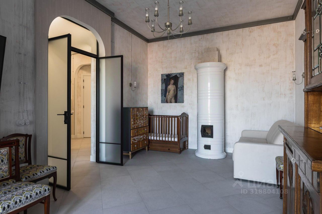 Продажа 4-комн квартиры на вторичном рынке улица Куйбышева, 36