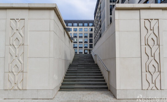 Продажа 2-комн квартиры на вторичном рынке Петровский пр-кт,  д. 22 к2 с1