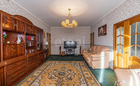 Продажа 3-комн квартиры на вторичном рынке аллея Поликарпова