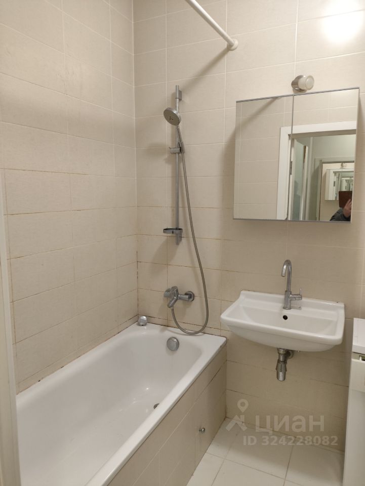 Продажа 1-комн квартиры на вторичном рынке Красногорск, улица Спасская, 1к3