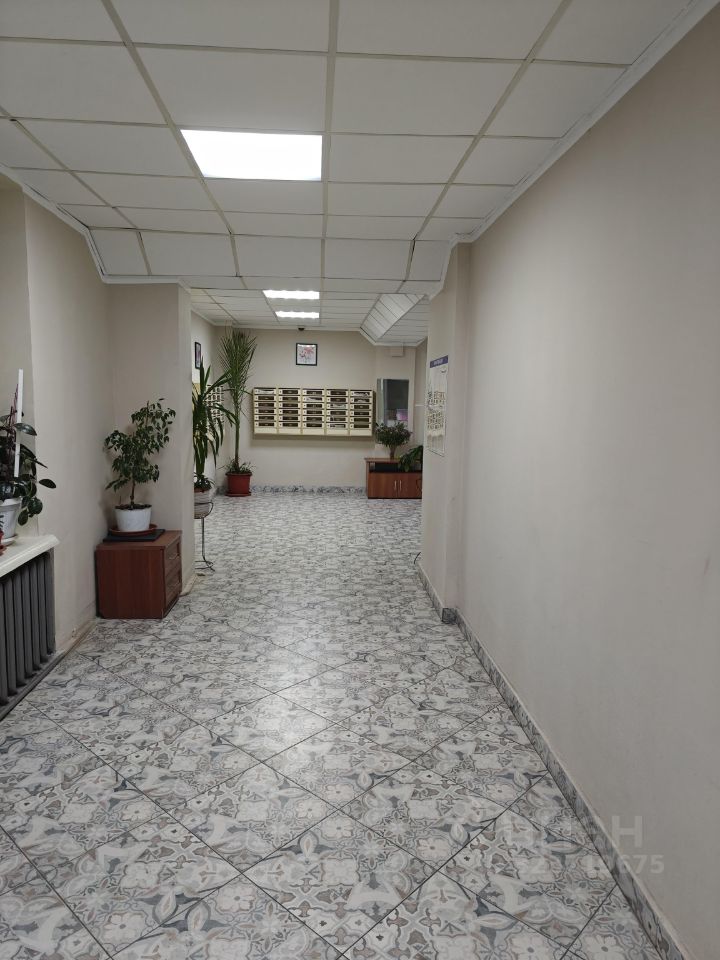 Продажа 2-комн квартиры на вторичном рынке Кутузовский проспект, 4/2