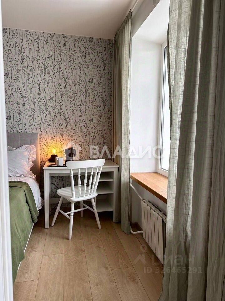 Продажа 2-комн квартиры на вторичном рынке Нижегородская улица, 80К3