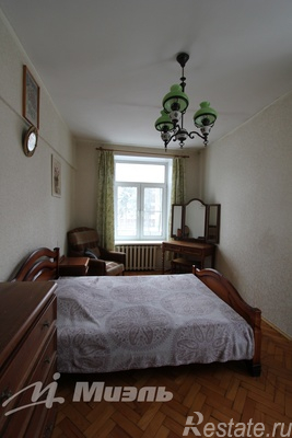 Продажа 2-комн квартиры на вторичном рынке Серпов пер,  д. 3к5