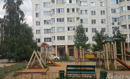 Продажа 1-комн квартиры на вторичном рынке Голицыно г, Молодежный проезд,  д. 1