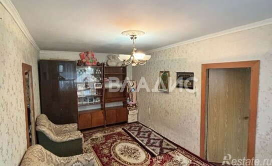 Продажа 2-комн квартиры на вторичном рынке Судостроительная улица,  д. 33