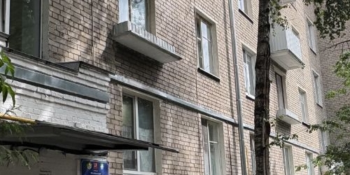 3-комн квартира улица Артюхиной, 20