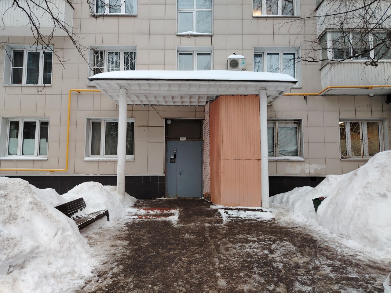 Продажа 2-комн квартиры на вторичном рынке 1-й Институтский проезд, 14