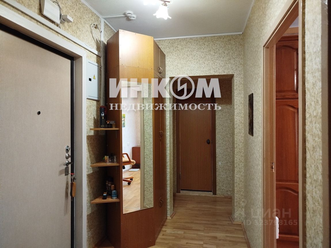 Продажа 2-комн квартиры на вторичном рынке улица Авиаторов, 5