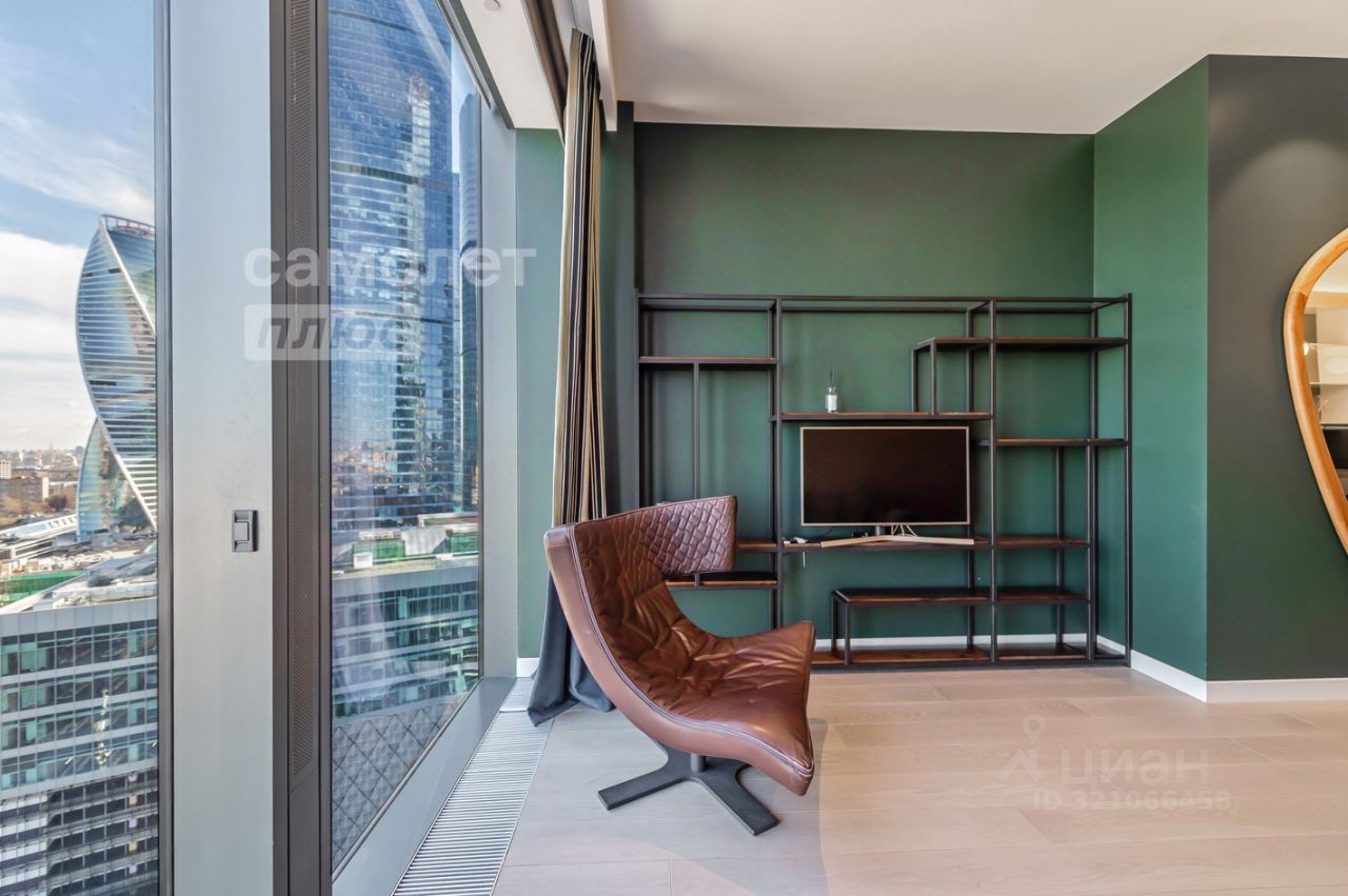 Аренда 2-комн квартиры на вторичном рынке 1-й Красногвардейский проезд, 22с2