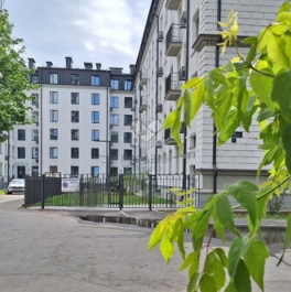 Продажа 2-комн квартиры на вторичном рынке ул Зеленогорская,  д. 3