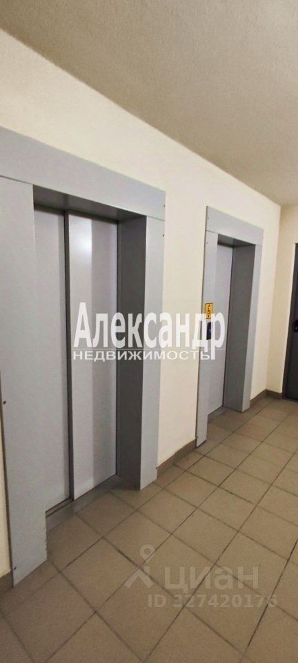 Продажа 1-комн квартиры на вторичном рынке пос. Бугры, улица Тихая, 17