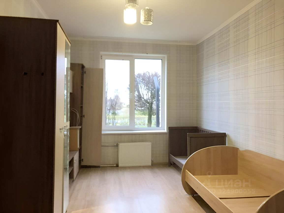 Продажа 2-комн квартиры на вторичном рынке Дубровка пгт, улица Советская, 7к2