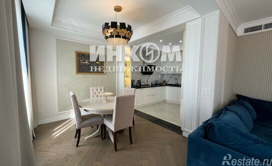 Продажа 4-комн квартиры на вторичном рынке улица Черняховского,  д. 19