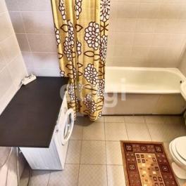 Продажа 1-комн квартиры на вторичном рынке ул Фёдора Абрамова,  д. 16,  к. 1